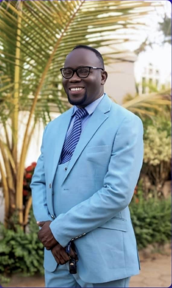 President and founder of First Klass FC - a soccer academy in Konongo Ghana. 